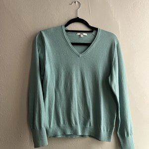 Uniqlo Cotton V-neck Sweater